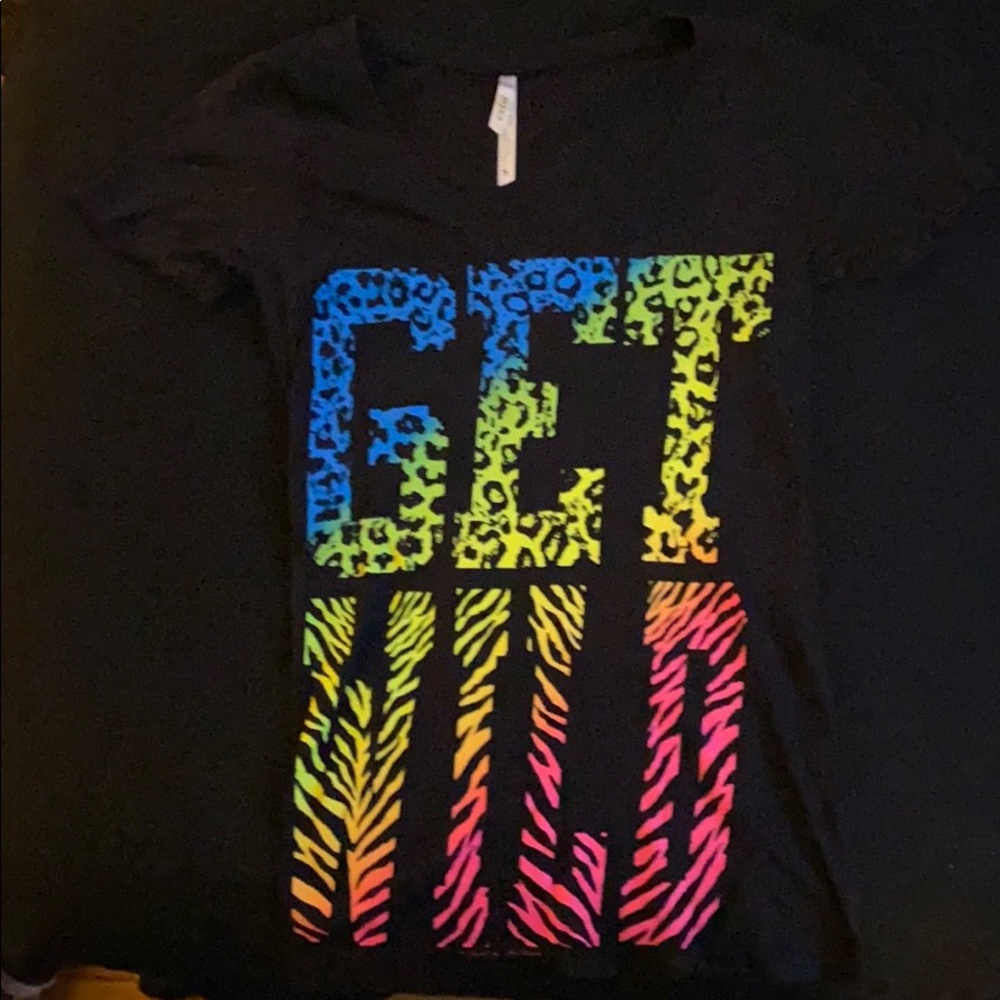 Get Wild V-Neck Small T Shirt